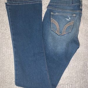 Boot cut jeans, low rise